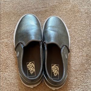 Vans slip on